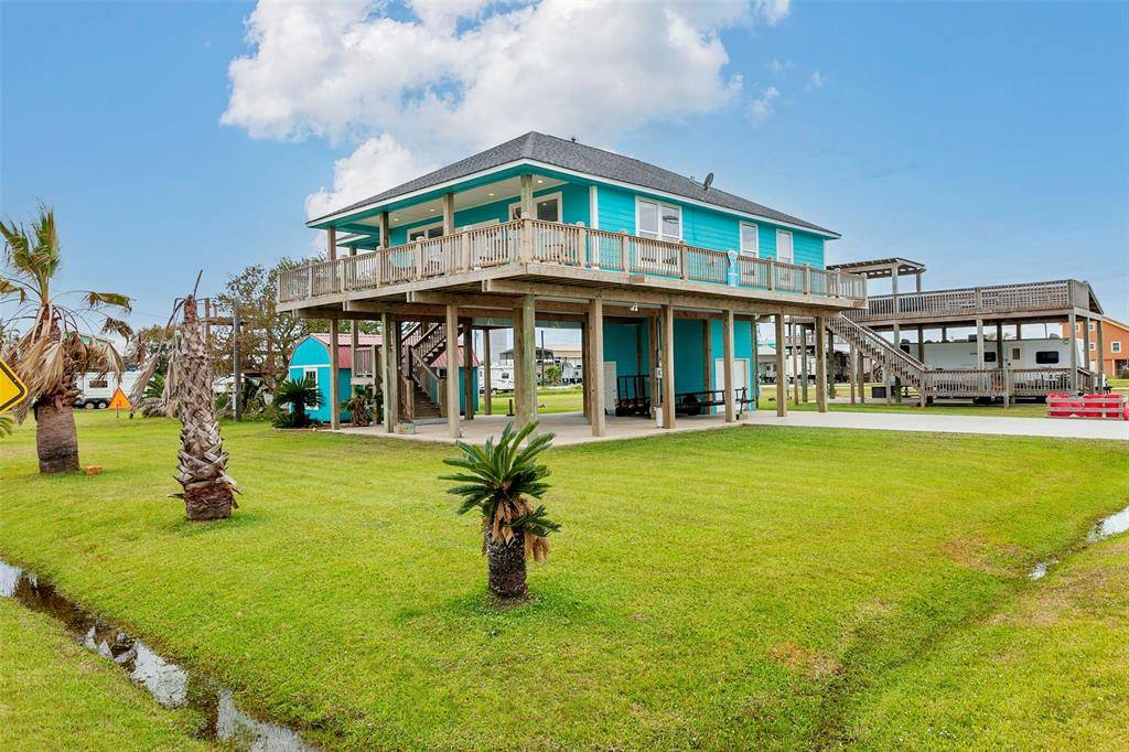 Crystal Beach, TX 77650,965 Gulf Shores DR