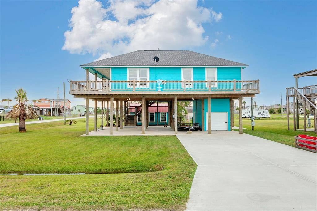 Crystal Beach, TX 77650,965 Gulf Shores DR