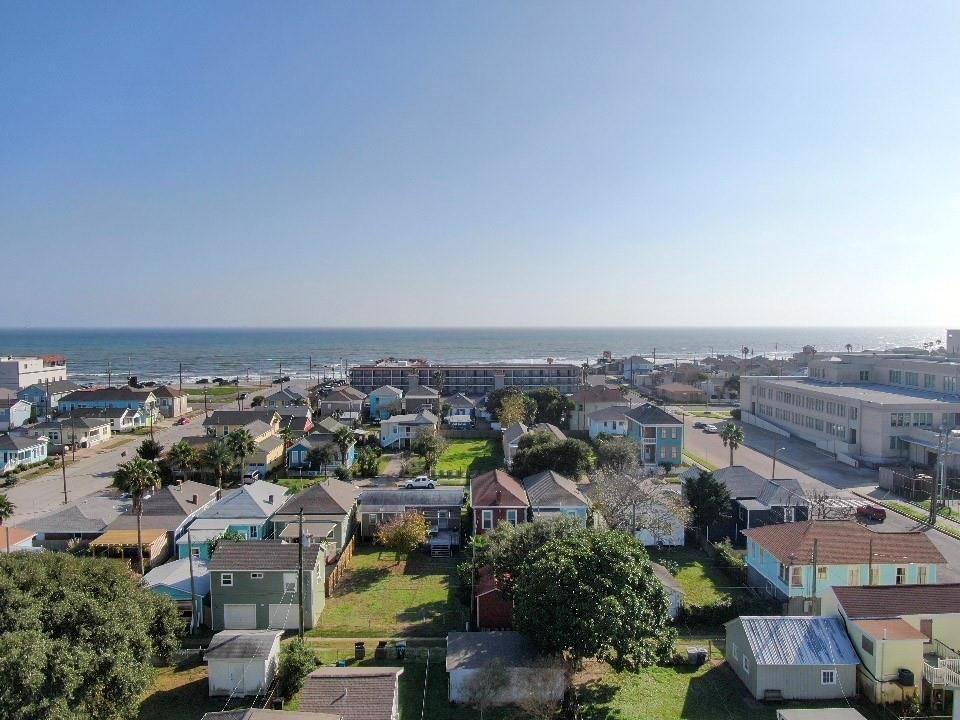 Galveston, TX 77550,1418 Avenue M 1/2