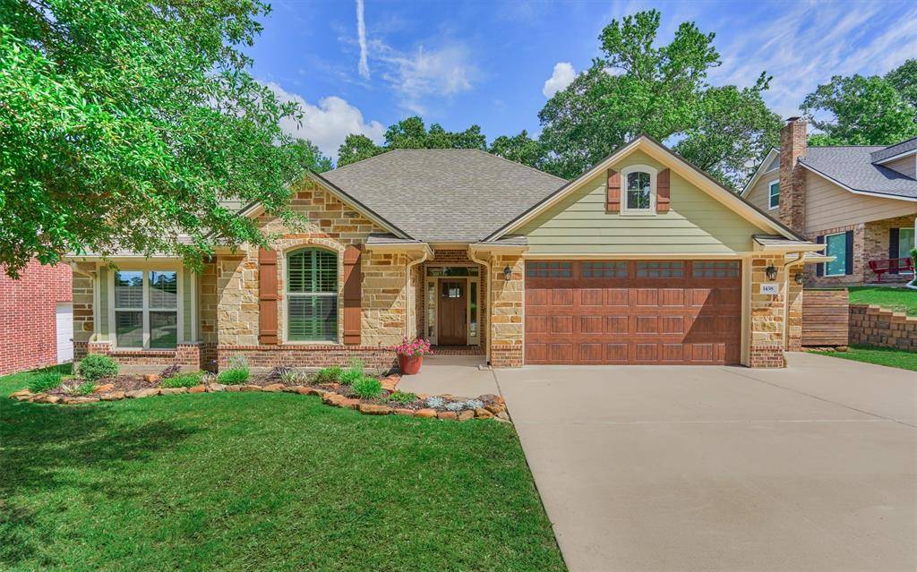 Huntsville, TX 77340,1438 Green Briar DR