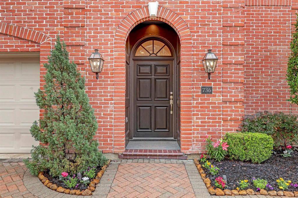 Houston, TX 77024,736 Highgrove PARK