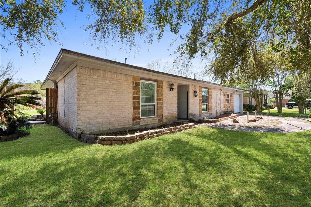 Dickinson, TX 77539,5401 Bayou DR