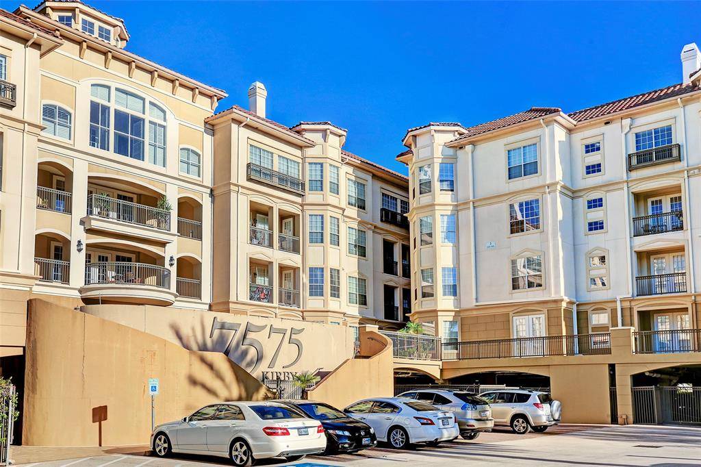 Houston, TX 77030,7575 Kirby DR #2216
