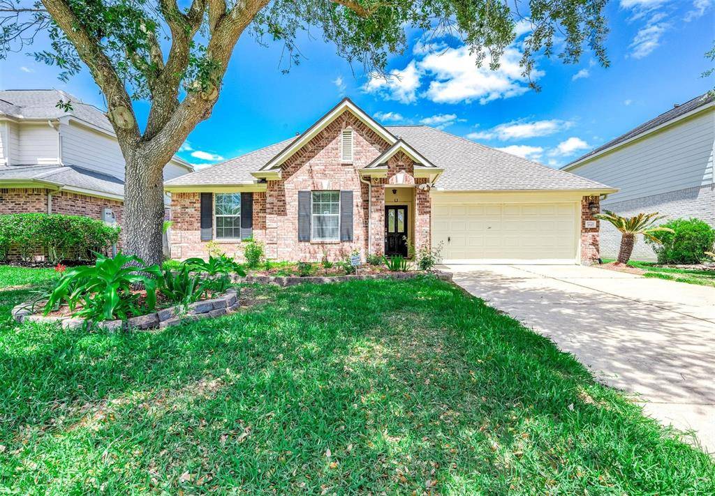 Pearland, TX 77581,7617 Waterlilly LN