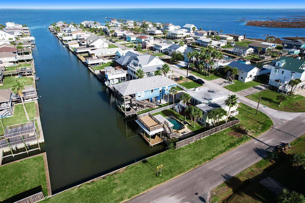 Galveston, TX 77554,3910 Brewster Key