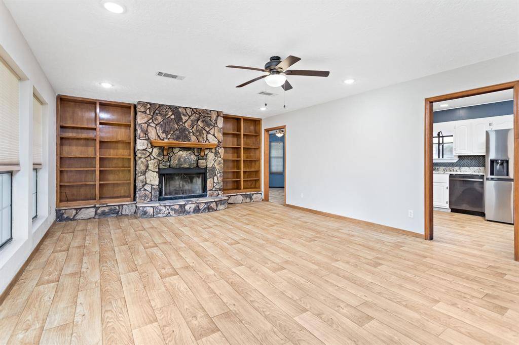 Beaumont, TX 77705,11161 Blue Bonnet LN