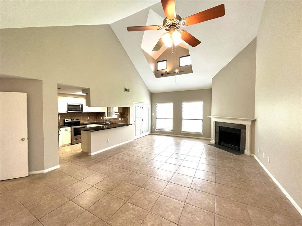 Sugar Land, TX 77479,4144 Greystone WAY #801