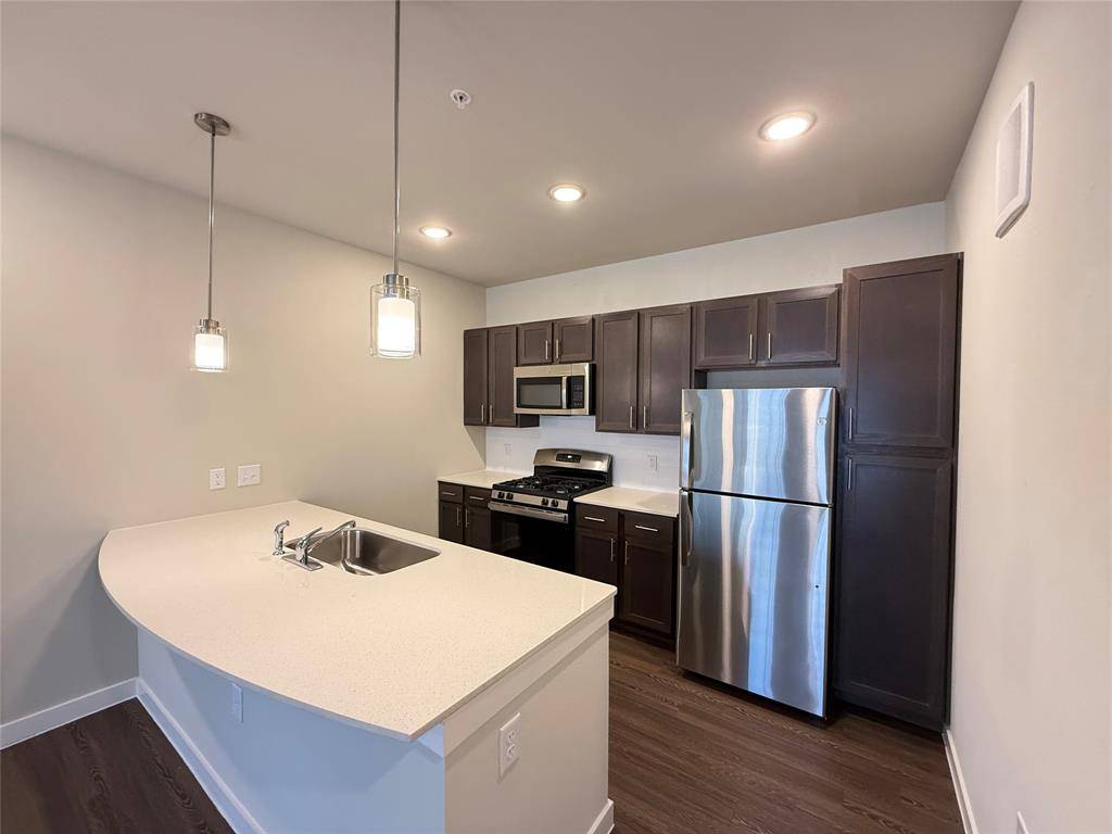 Houston, TX 77055,2102 Antoine Drive #3313