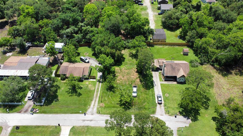 Hitchcock, TX 77536,6519 Pinecrest