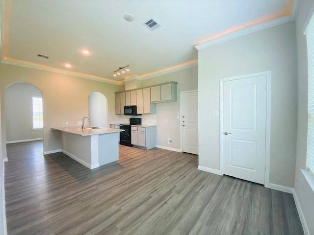 Rosharon, TX 77583,18315 Woods End