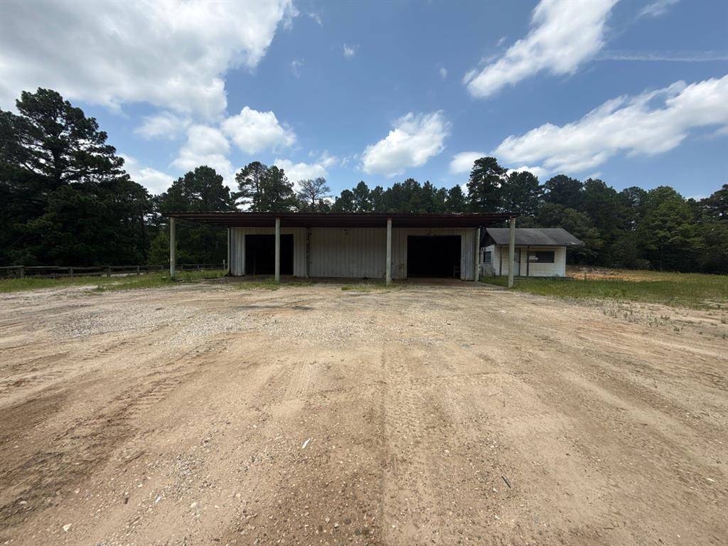 Colmesneil, TX 75938,706 N Wheeler Ave