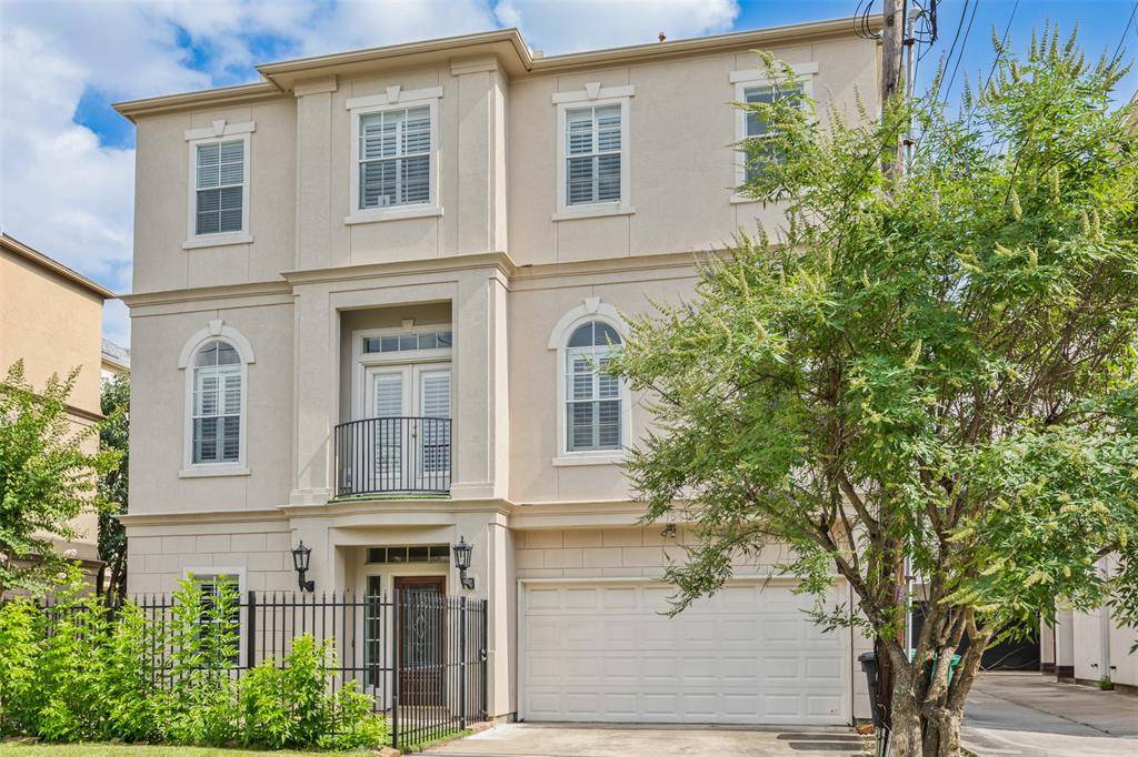 Houston, TX 77007,5411 Blossom ST
