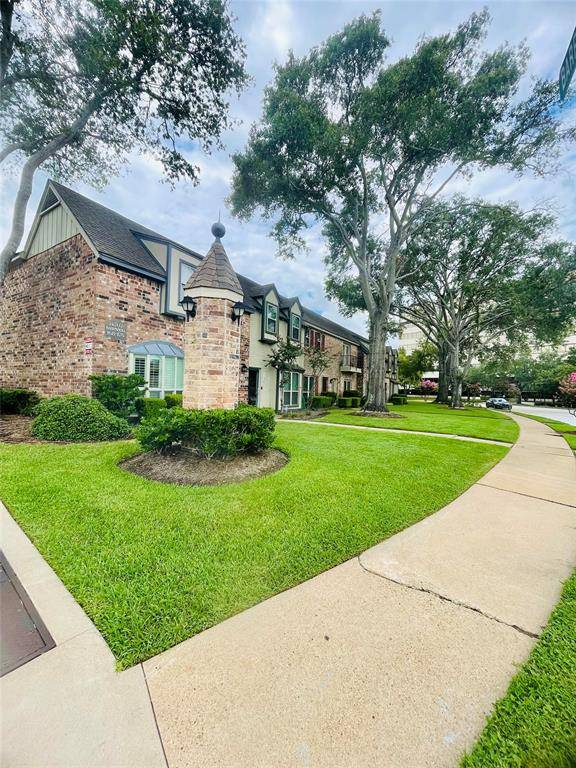 Houston, TX 77079,14703 Barryknoll LN #22