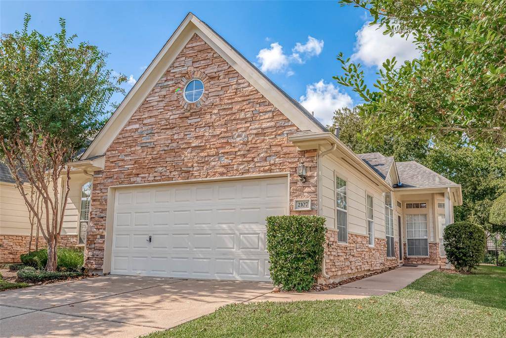 Sugar Land, TX 77479,2107 Ridge Wood LN