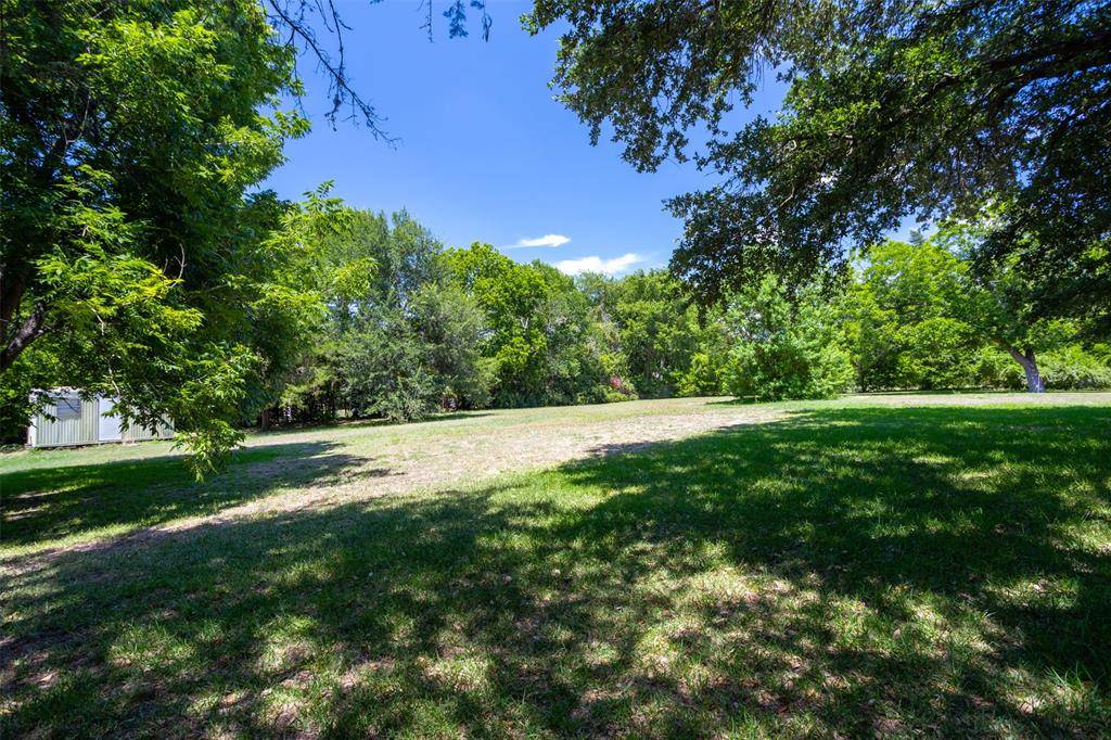 Brenham, TX 77833,TBD Crockett ST