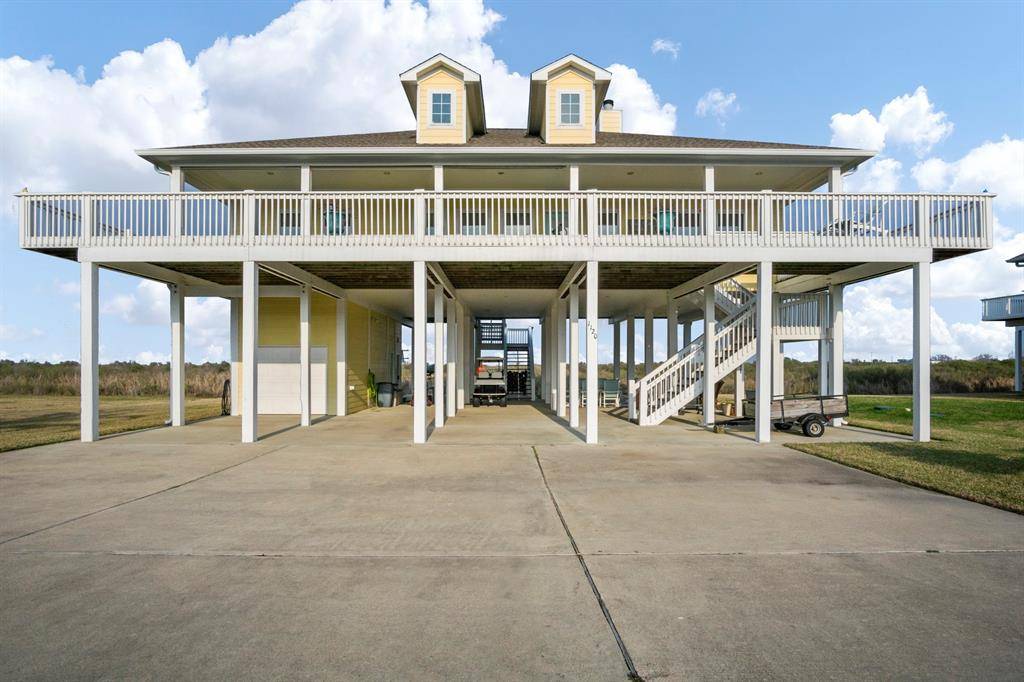 Crystal Beach, TX 77650,1120 Lagoon DR