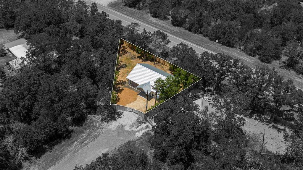 Somerville, TX 77879,100 Walnut Cir