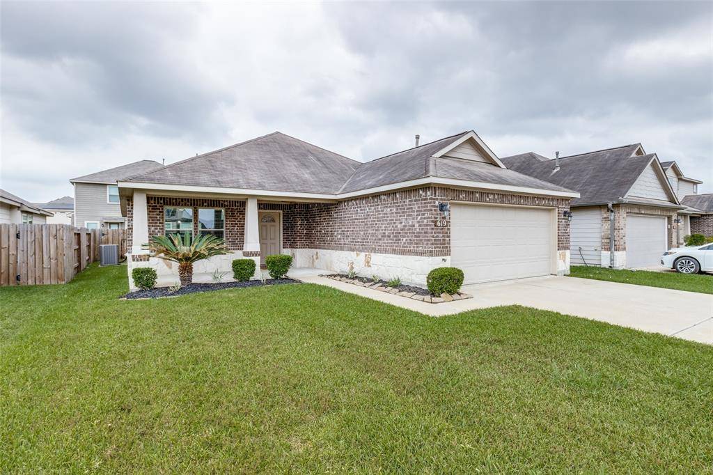 Rosharon, TX 77583,619 Palo Alto CT