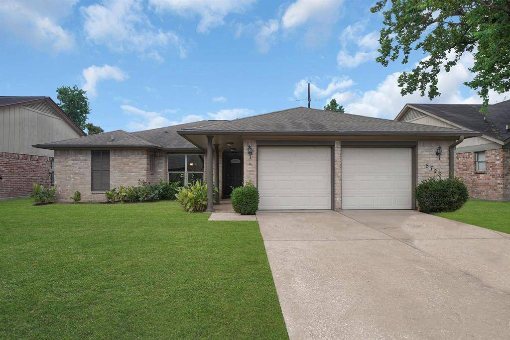 Houston, TX 77088,5723 Longforest DR