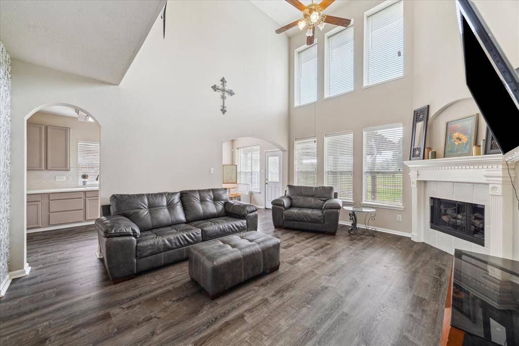 Baytown, TX 77523,2338 Bay Hill DR