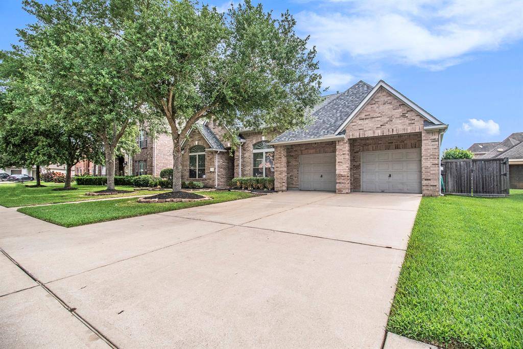 League City, TX 77573,108 Park Trail LN