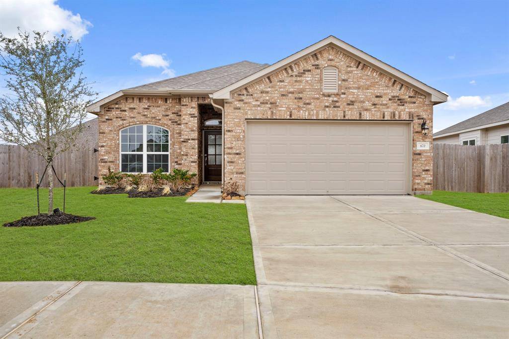 La Marque, TX 77568,670 Cherry Tree DR