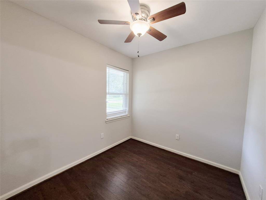 Houston, TX 77043,10506 Chatterton DR