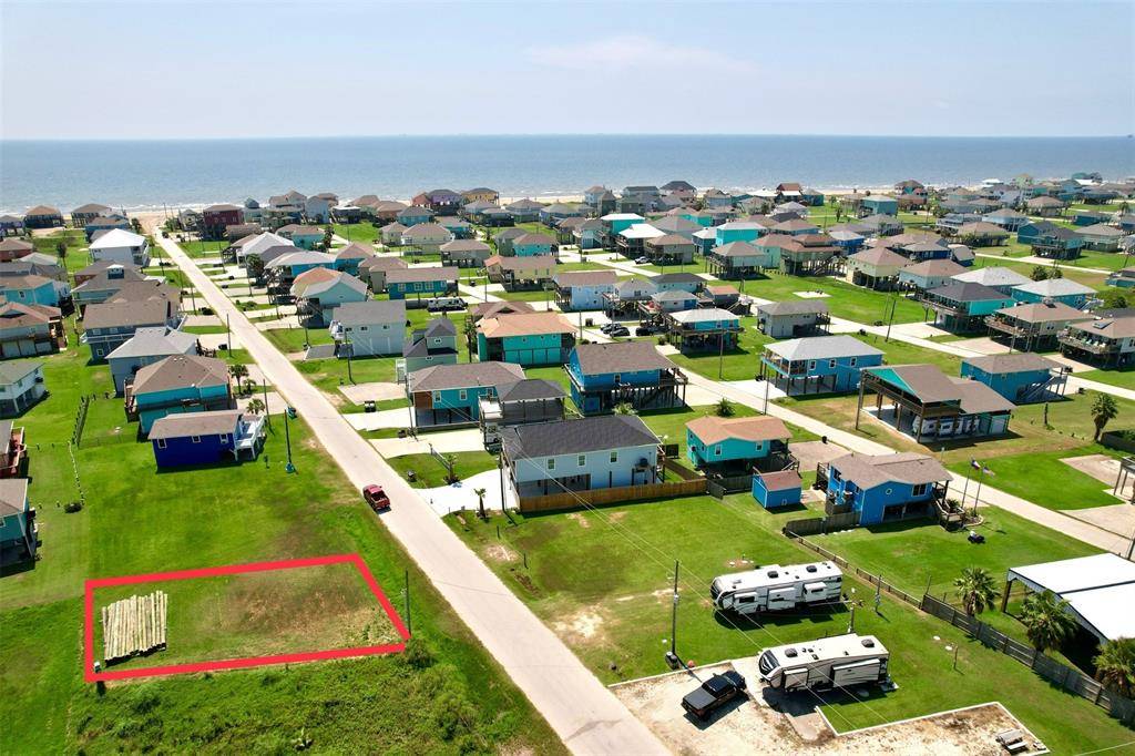 Crystal Beach, TX 77650,982 Cove