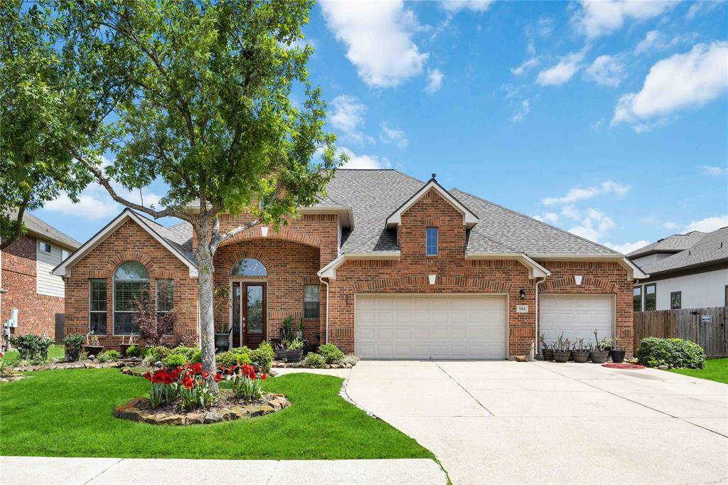 League City, TX 77573,384 Dover LN