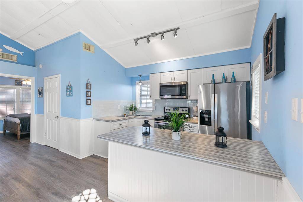 Surfside Beach, TX 77541,218 Driftwood CT