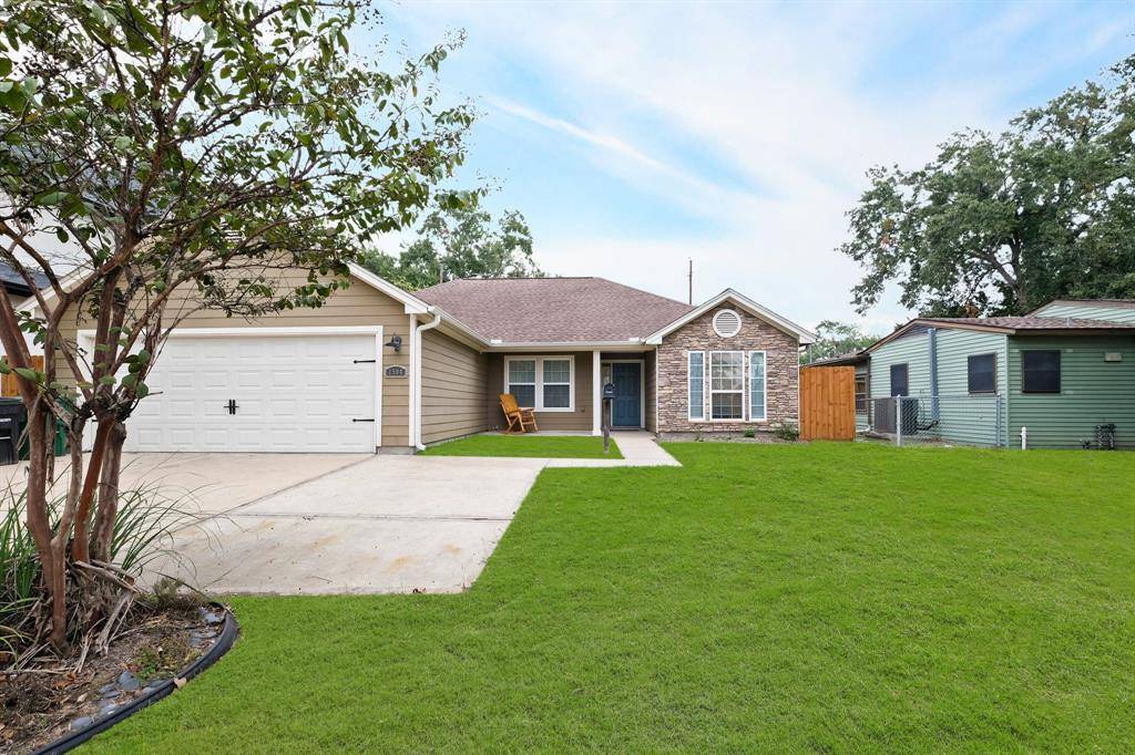 Houston, TX 77018,1504 W 43rd ST