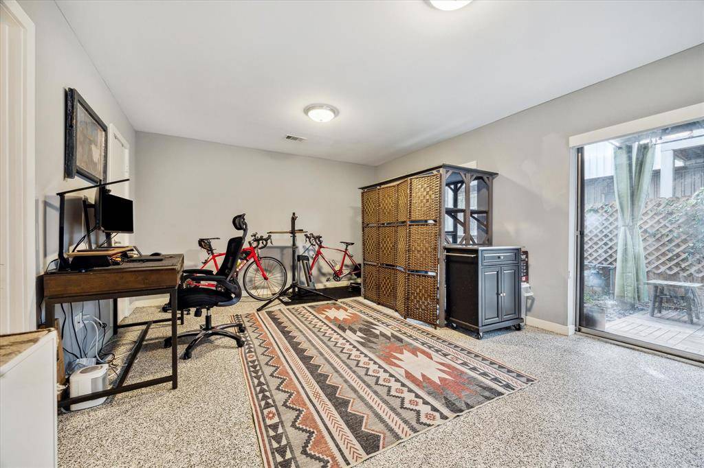 Houston, TX 77019,815 Robin ST