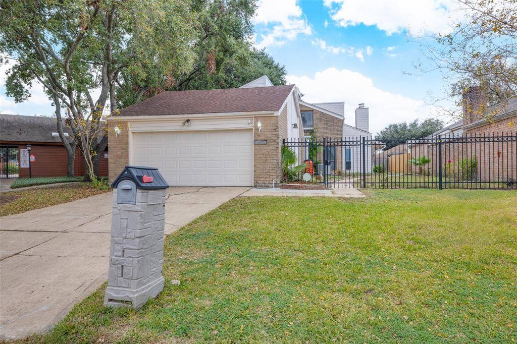 Houston, TX 77036,9610 Tarragon LN