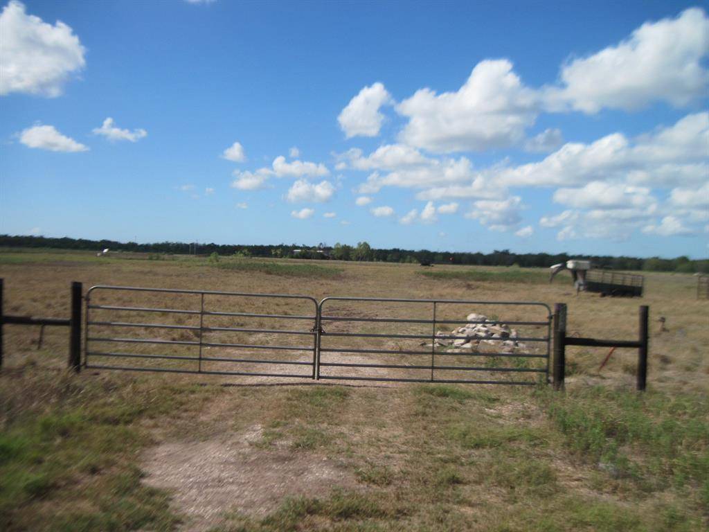 Brazoria, TX 77422,308 County Road 416