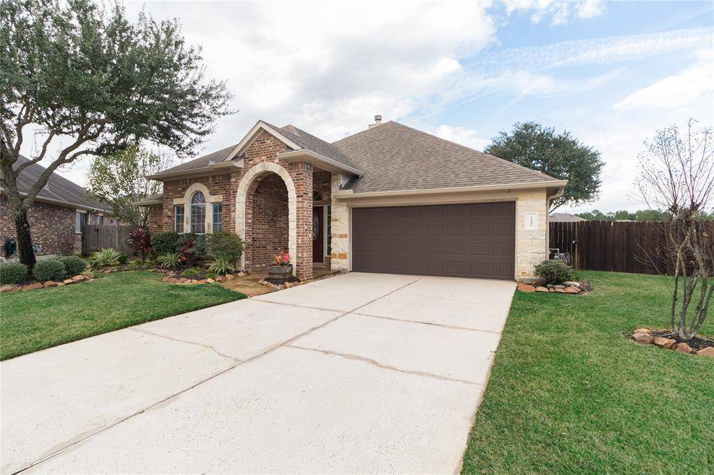 Porter, TX 77365,21405 Dove Haven CT