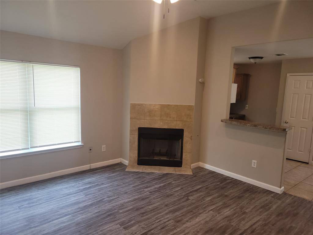 Houston, TX 77051,8110 Cannon ST