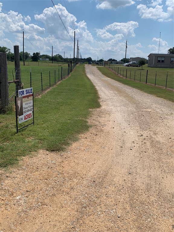 Gonzales, TX 78629,76 County Road 236a