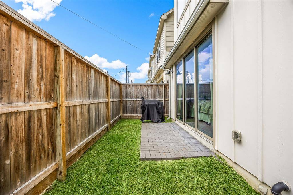Houston, TX 77009,710 Louise ST