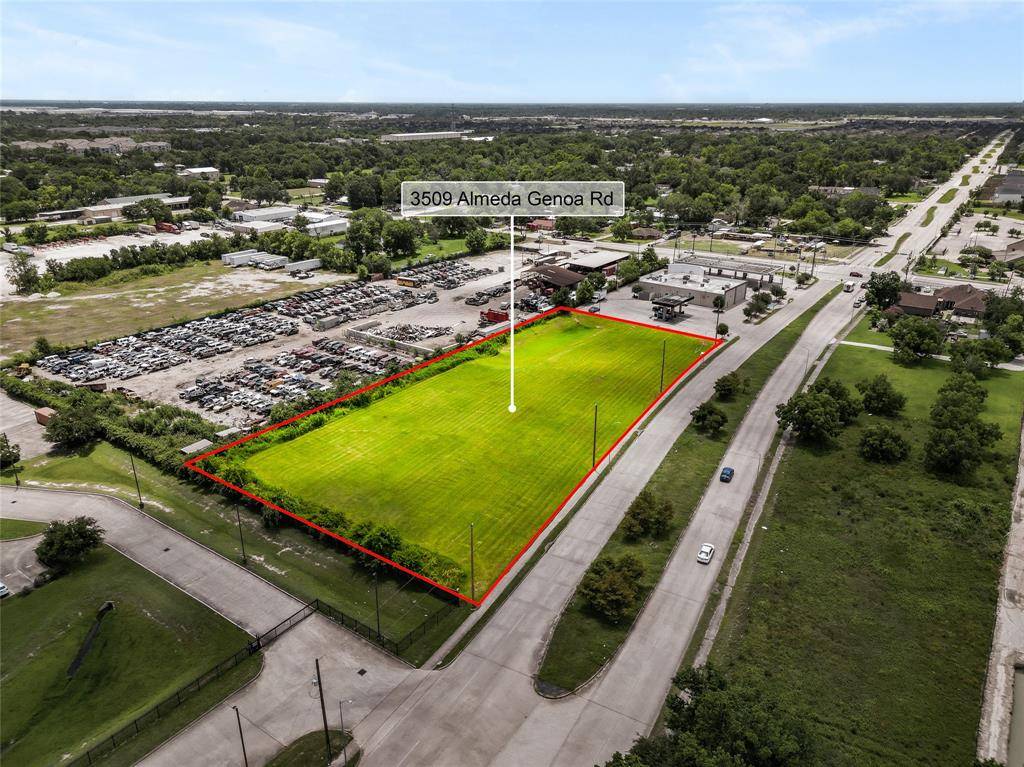 Houston, TX 77047,12979 Scott ST