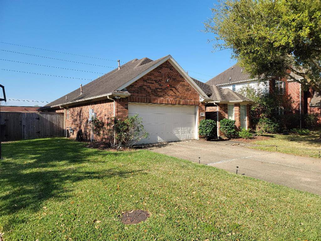 Sugar Land, TX 77479,7426 Broken Oak LN