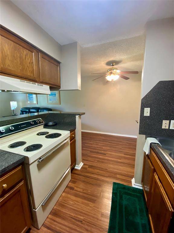 Dickinson, TX 77539,2501 Gulf FWY #256D