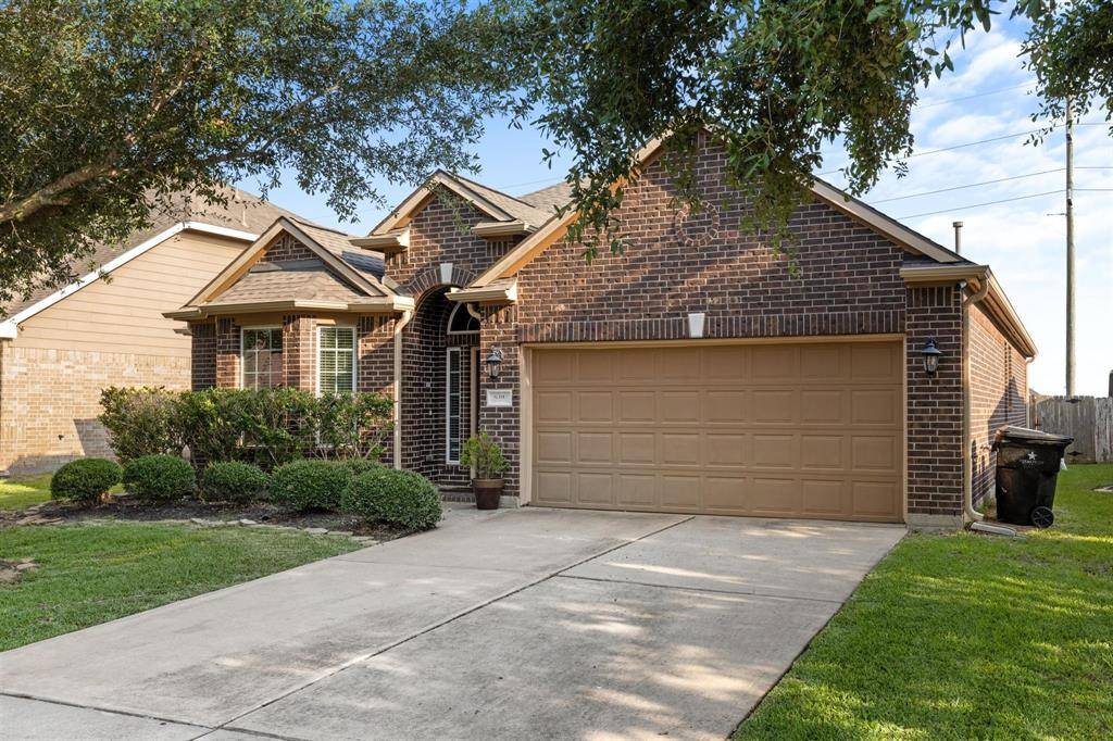 Rosenberg, TX 77471,6303 Carnaby LN