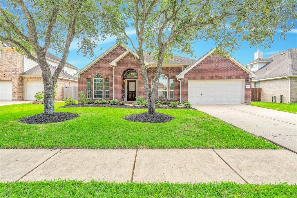 Pearland, TX 77584,2312 Cape Landing DR