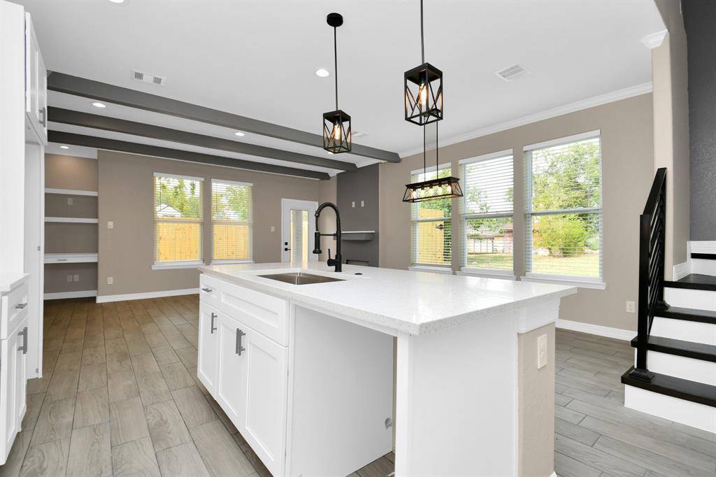 Houston, TX 77088,8103 VENUS DR