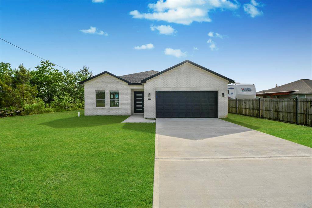 Cleveland, TX 77327,600 Road 5105