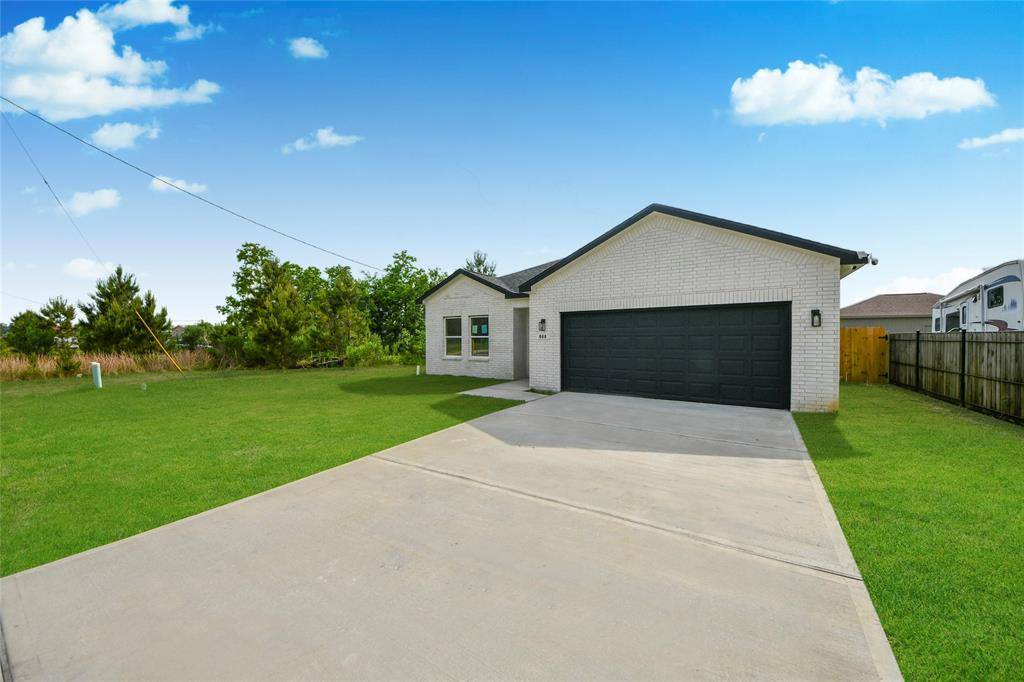 Cleveland, TX 77327,600 Road 5105