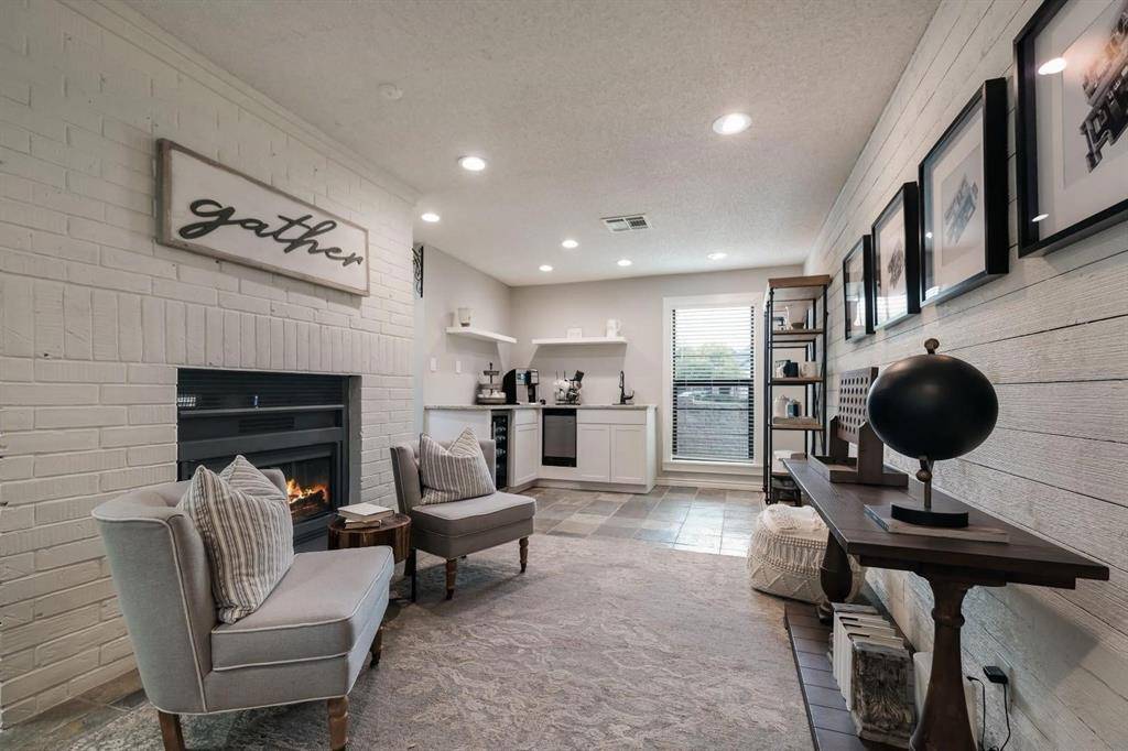 San Antonio, TX 78217,13031 Park XING #0903