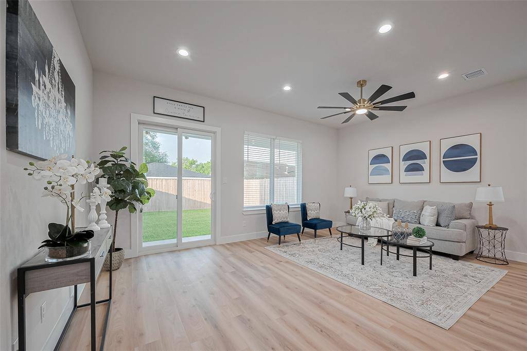 Houston, TX 77021,3544 Mt Pleasant ST
