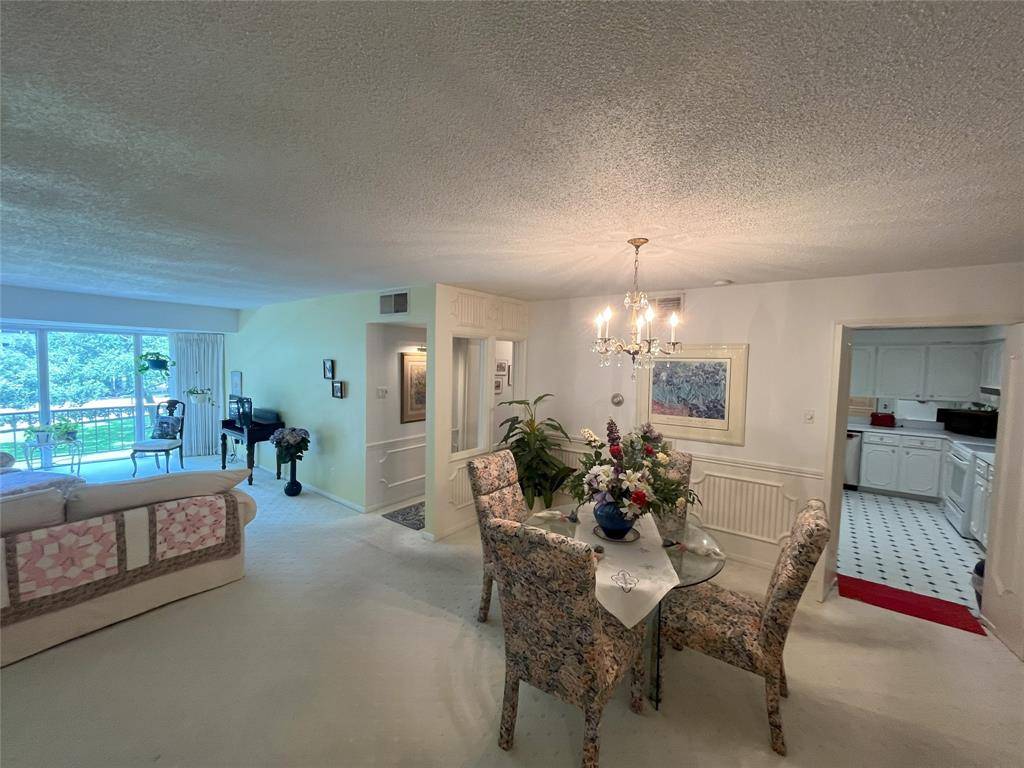 Houston, TX 77056,5050 Ambassador WAY #201