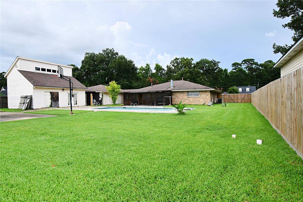 Crosby, TX 77532,1707 Indian Shores RD
